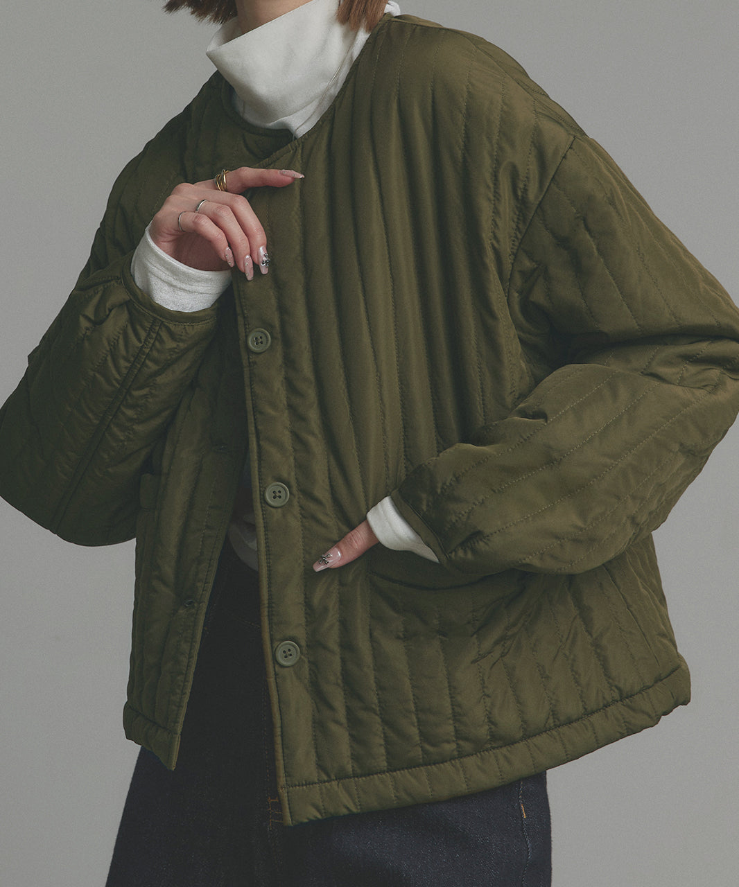 アドティエ ad thie 【2025AW新作】ストライプキルティングノーカラーブルゾン （ライトブルー） ライトブルー