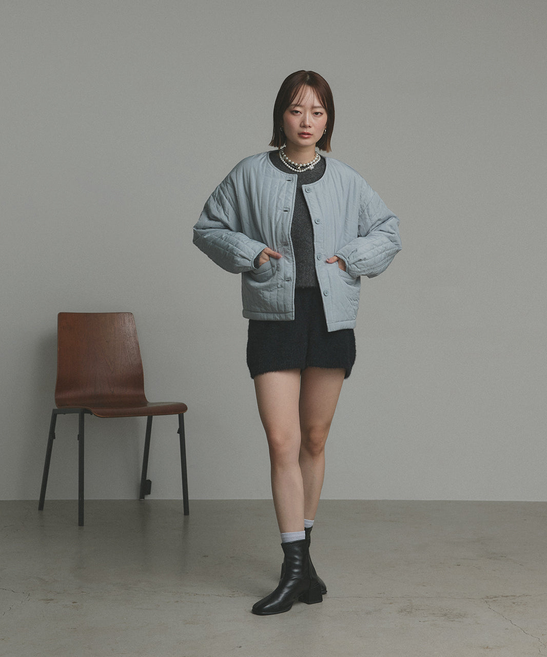 アドティエ ad thie 【2025AW新作】ストライプキルティングノーカラーブルゾン （ライトブルー） ライトブルー