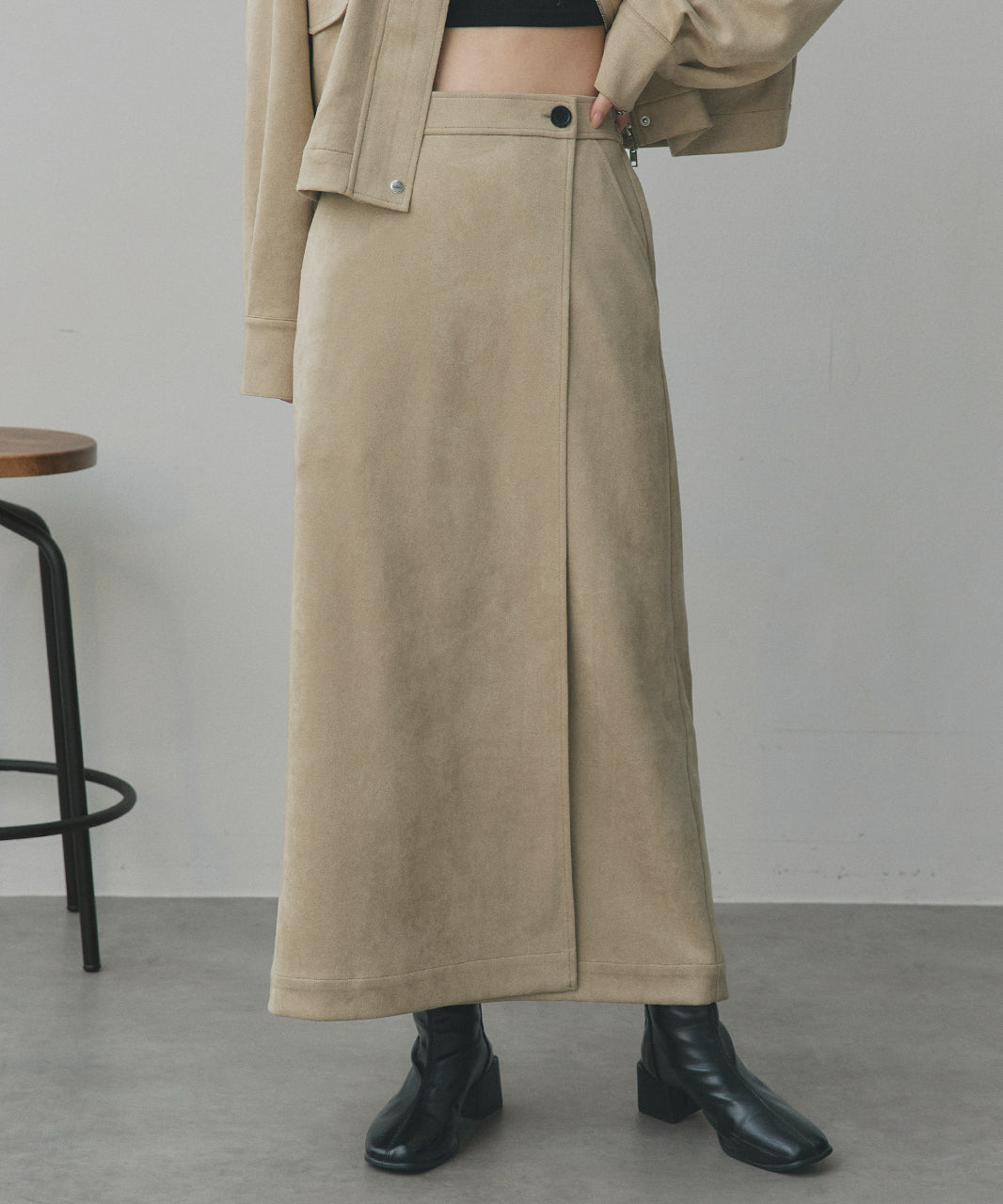 アドティエ ad thie 【2025AW新作】スエードラップスカート （ベージュ） ベージュ