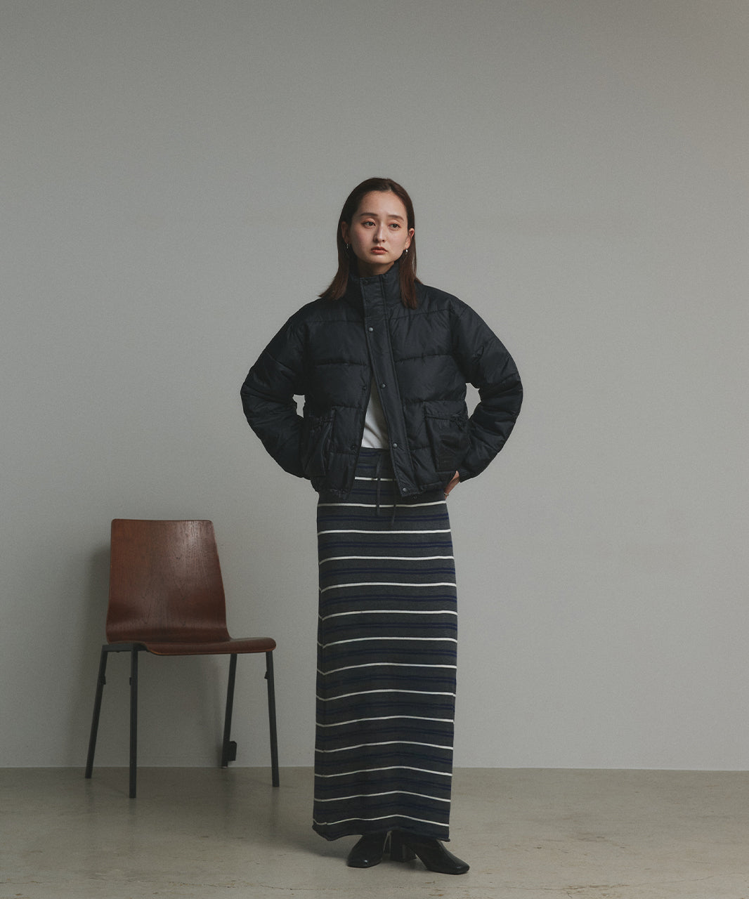 アドティエ ad thie 【2025AW新作】レザーパッチ中綿ダウンブルゾン （ブラック） ブラック