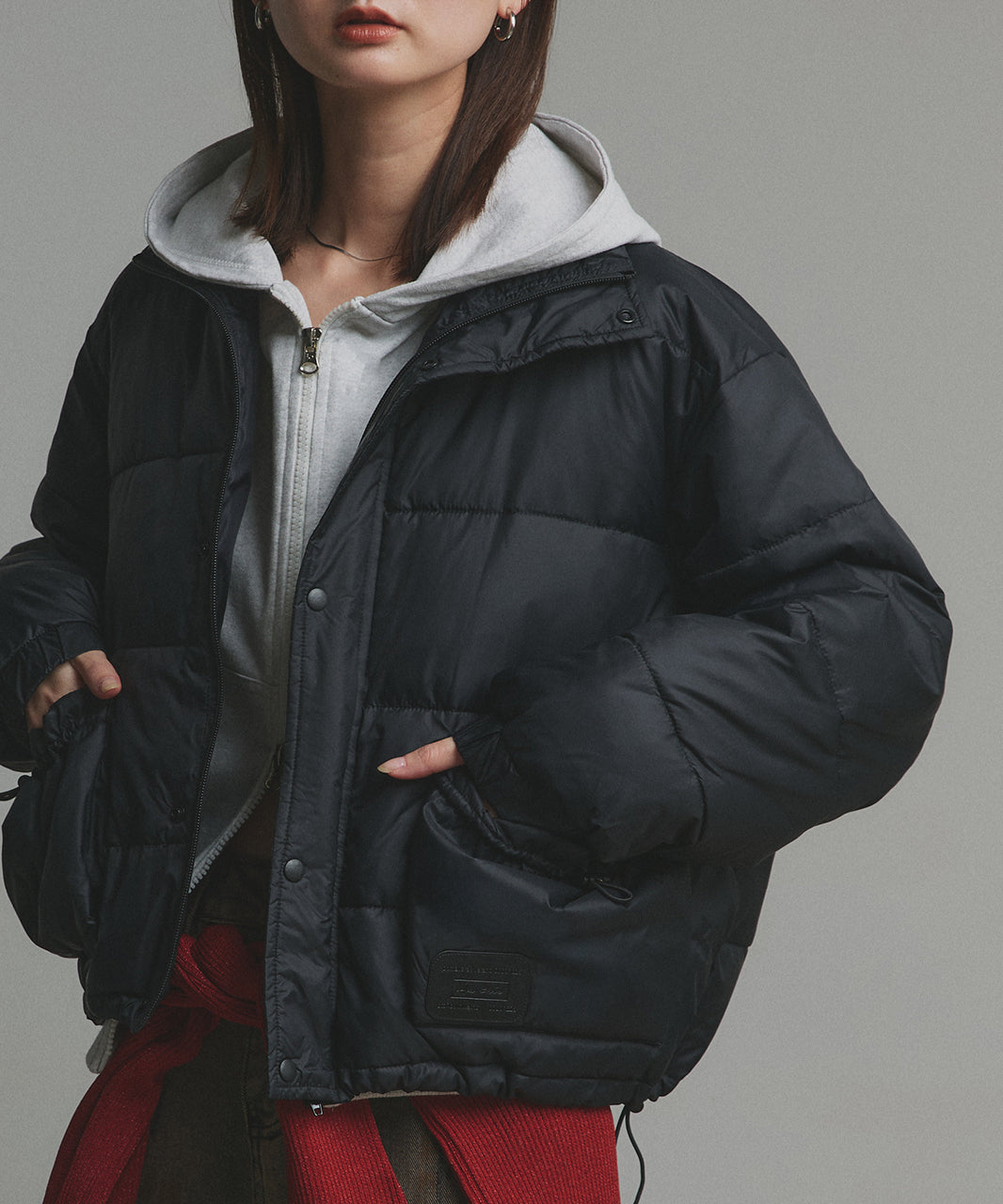 アドティエ ad thie 【2025AW新作】レザーパッチ中綿ダウンブルゾン （ブラック） ブラック