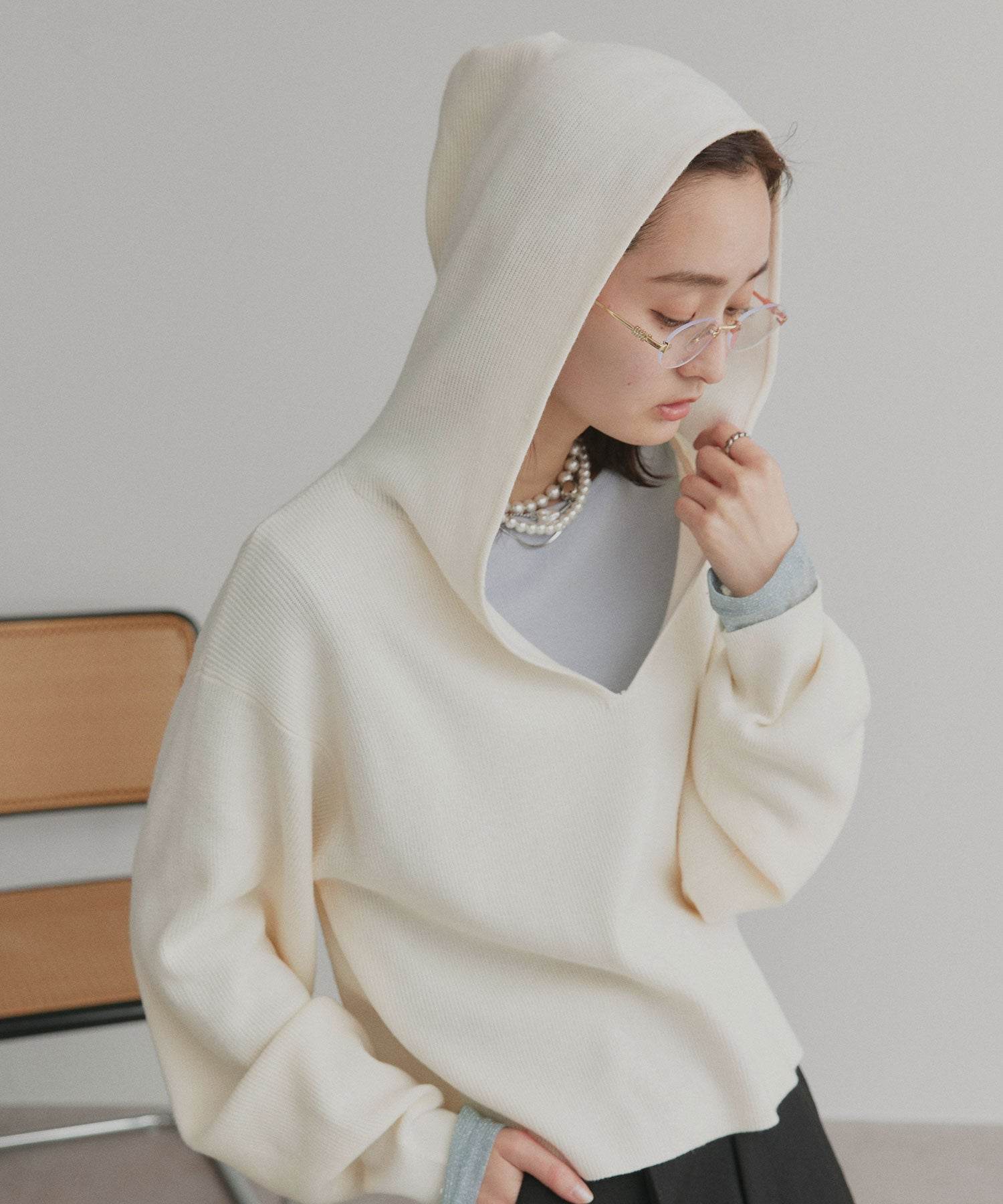 アドティエ ad thie 【2026SS新作】フーディーニットプルオーバー （アイボリー） アイボリー