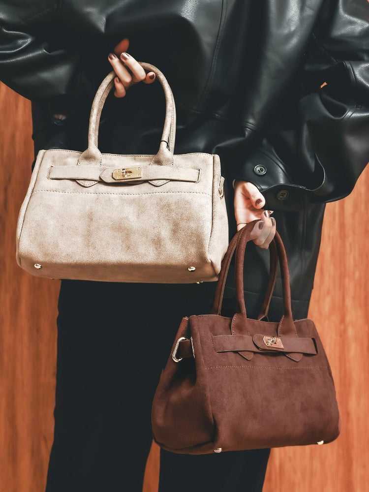 ルクールブラン le.coeur blanc スエードスクエアトート （ブラウン） ブラウン