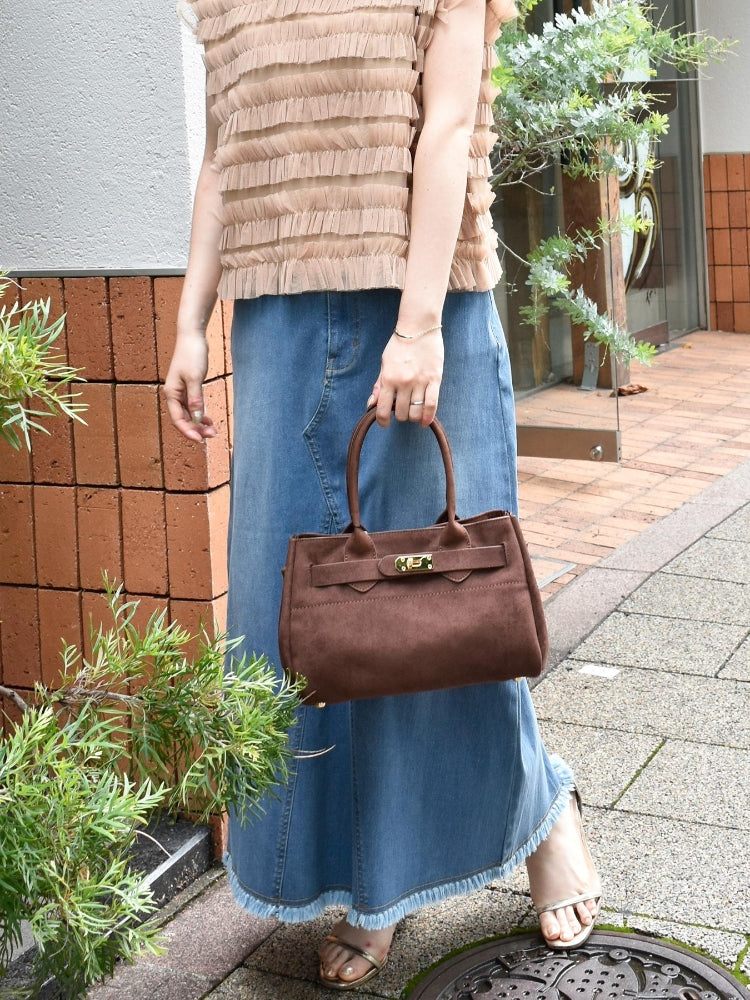 ルクールブラン le.coeur blanc スエードスクエアトート （ブラウン） ブラウン