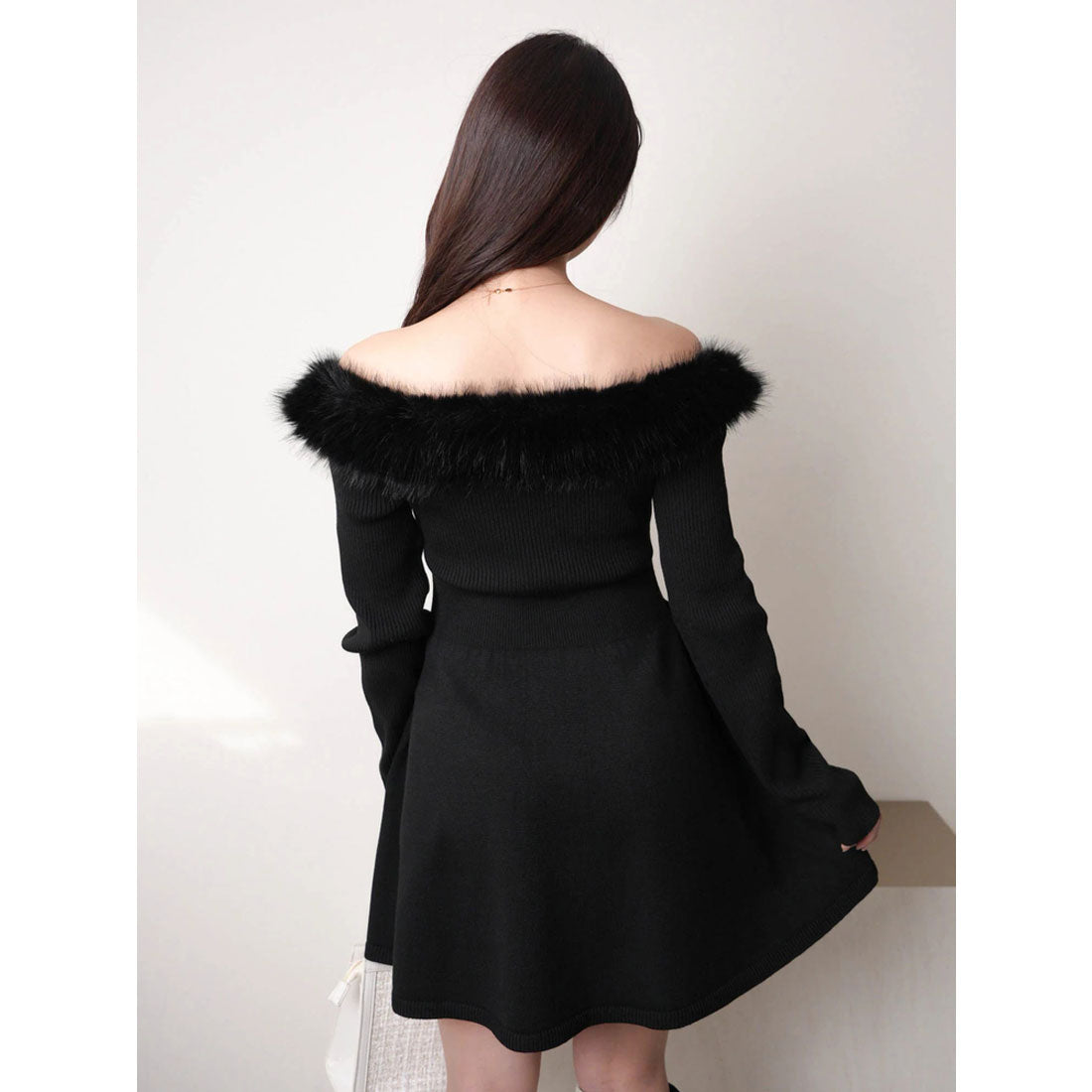 LIP SERVICE LIP SERVICE Fur Off-Shoulder Flare Knit Dress LIP SERVICE LIP SERVICE Fur Off-Shoulder Flare Knit Dress