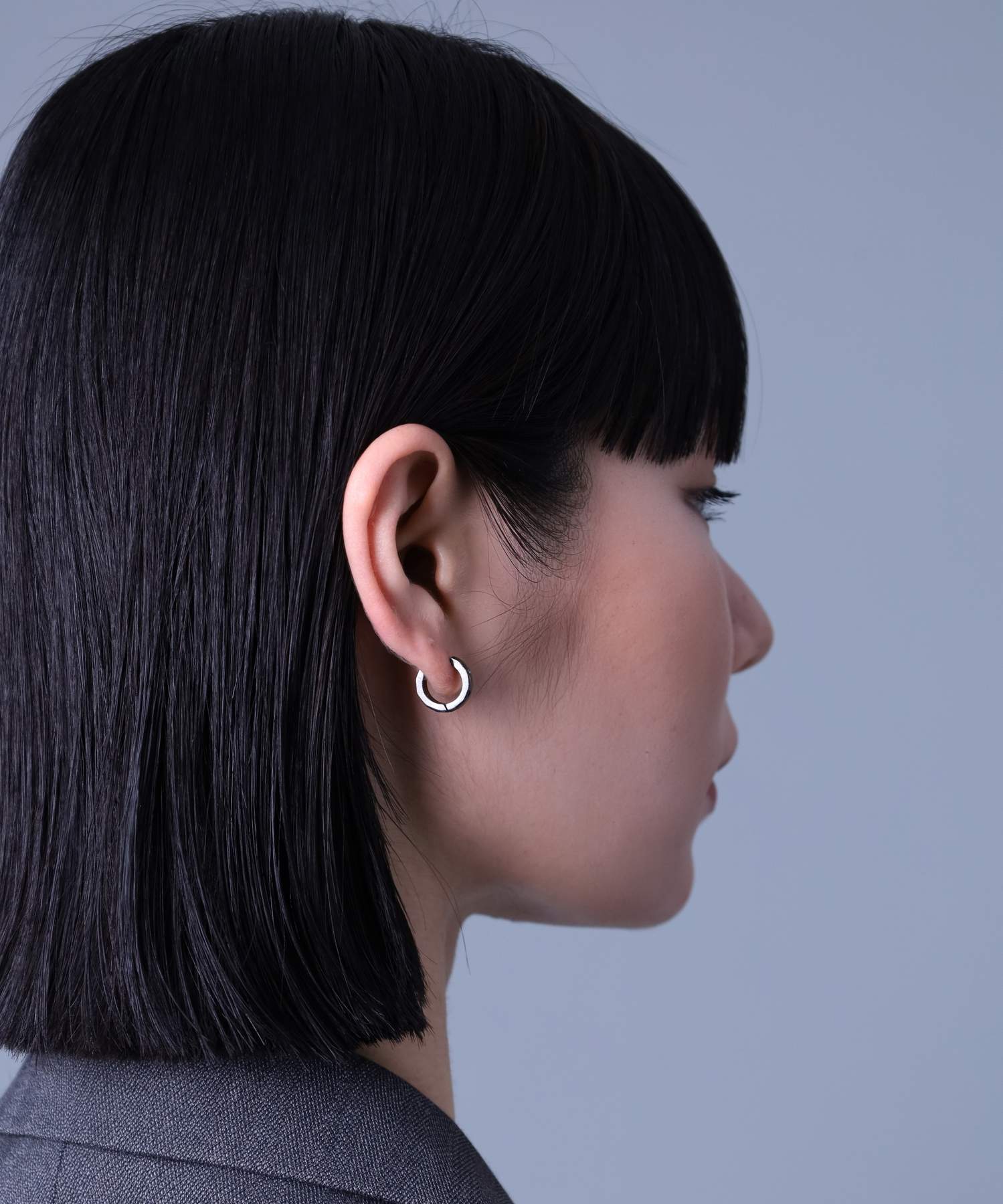 ライオンハート LION HEART 【限定展開】LH-1 カッティングフープピアス/ダイヤモンド/サージカルステンレス316L（金属アレルギー対応） （ライトブラック） ライトブラック