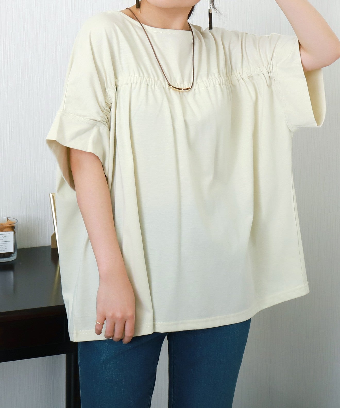 リベル モア libelle more ギャザー切替Tシャツ （クリーム） クリーム