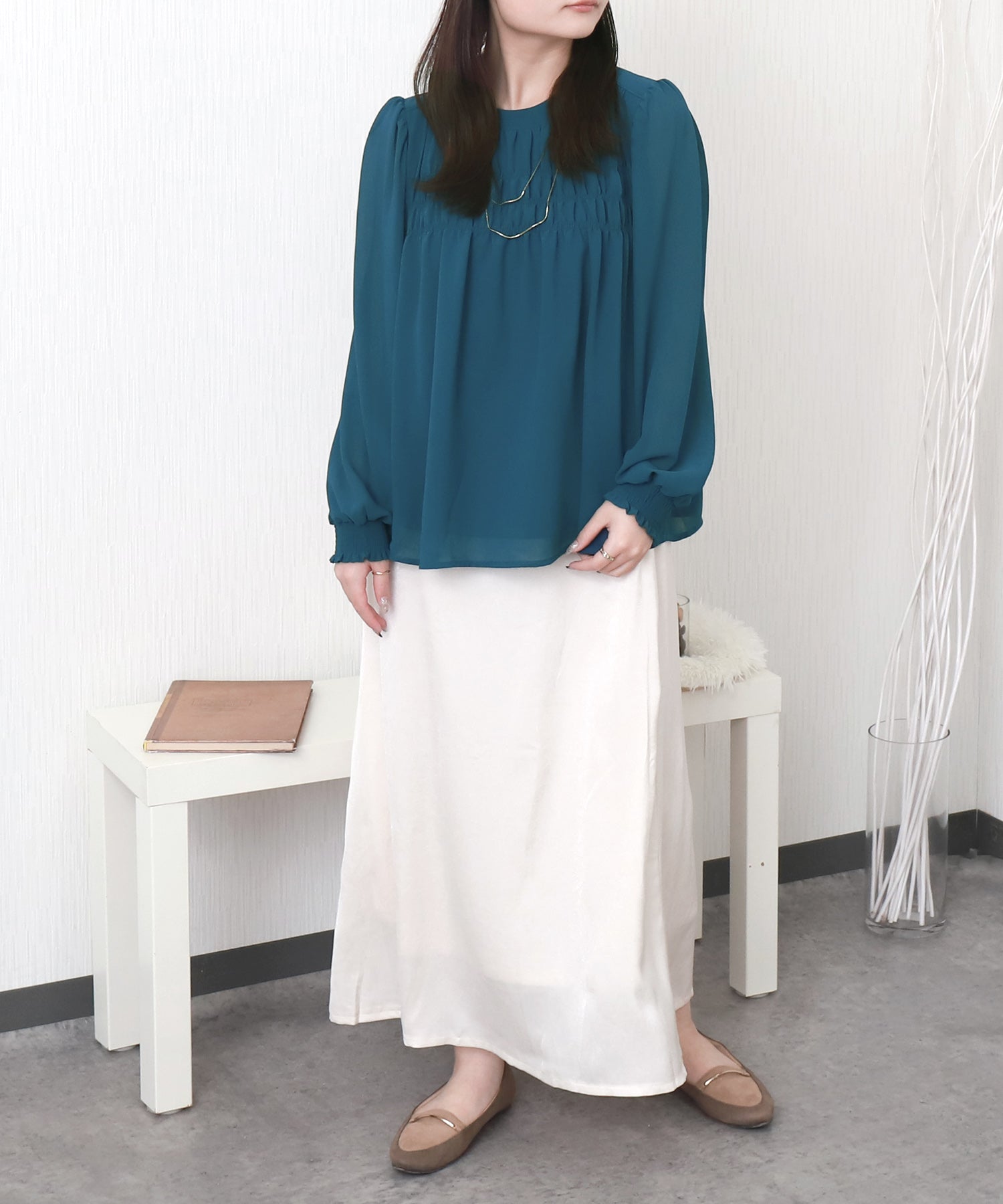 リベル モア libelle more シルク風シフォンシアーレイヤードシャーリングブラウス （オフ） オフ