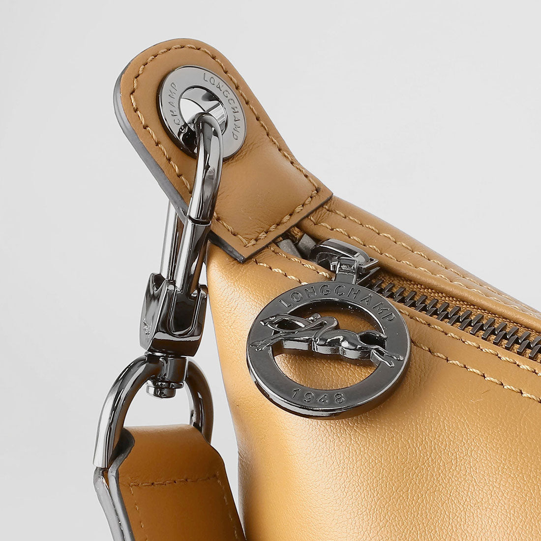 ロンシャン LONGCHAMP ハンドバッグ ル プリアージュ エクストラ ホーボーバッグ Mサイズ 10189 987 004 TABAC （タバ） タバ