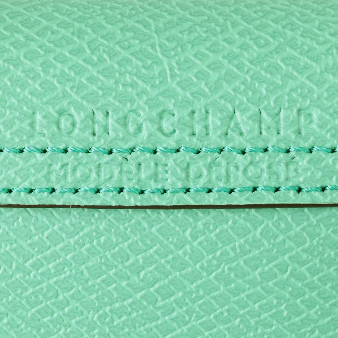 ロンシャン LONGCHAMP ショルダーバッグ エピュレ ショルダーポーチ 34193 HYZ 410 （マント） マント