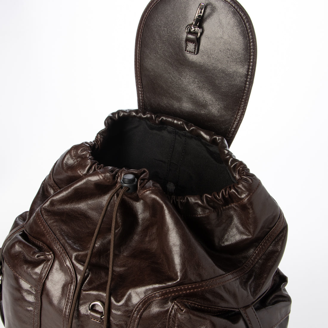 ルエブル LOEUVRE Scarabee Backpack Small (leather ver.) （SOFT BROWN） SOFT BROWN