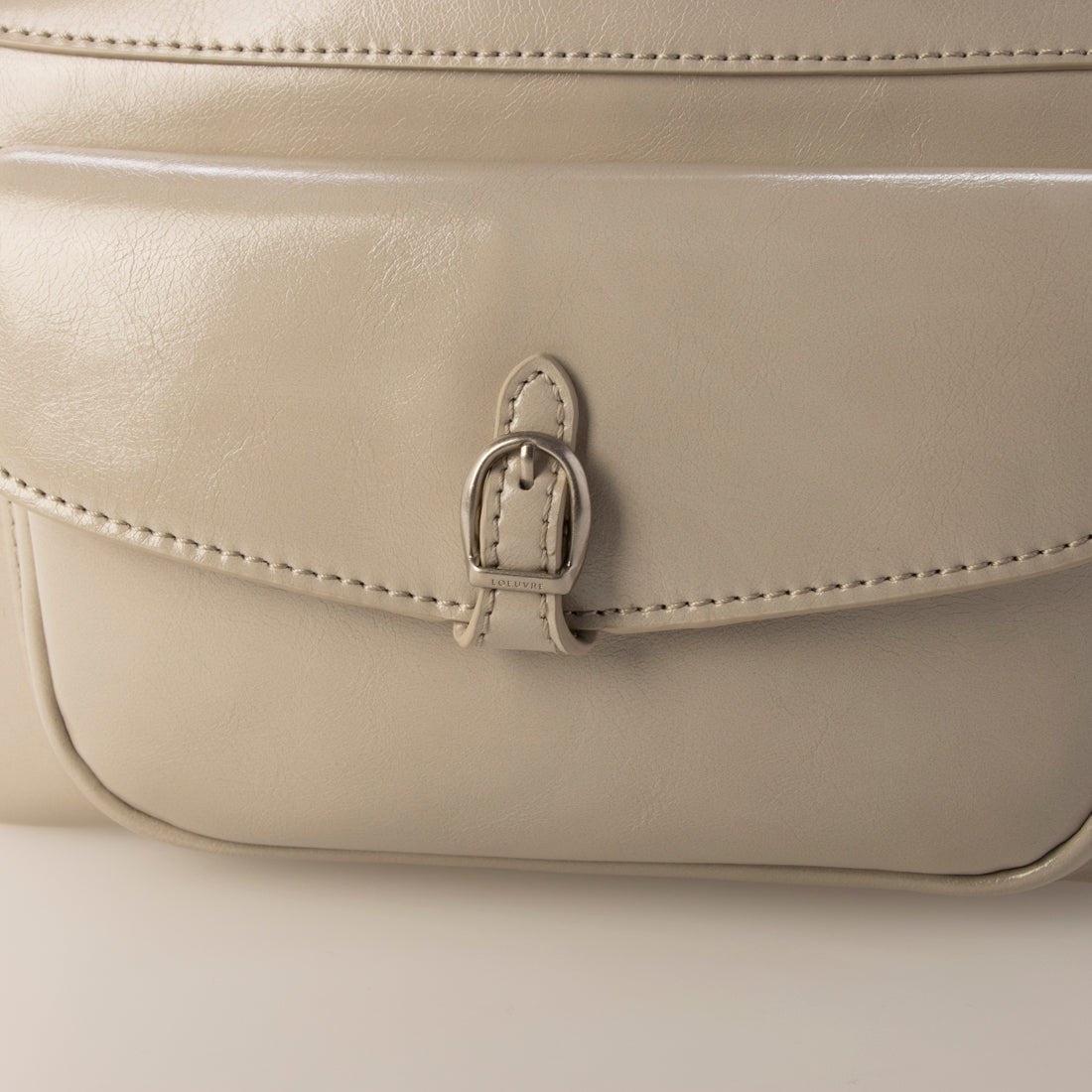ルエブル LOEUVRE Sac De Visiere Medium