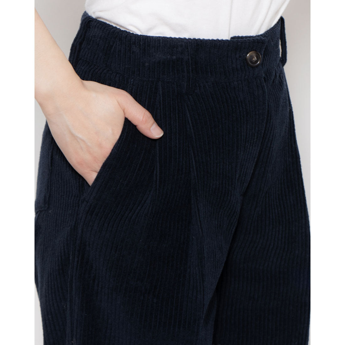 ルエブル LOEUVRE Corduroy Tuck Pants - 01