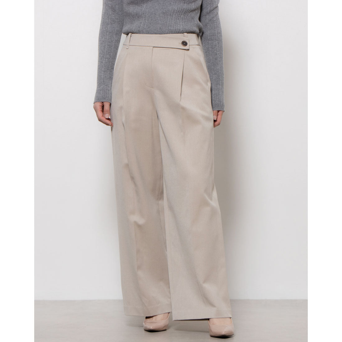 ルエブル LOEUVRE Wool blended one-tuck pants - 01