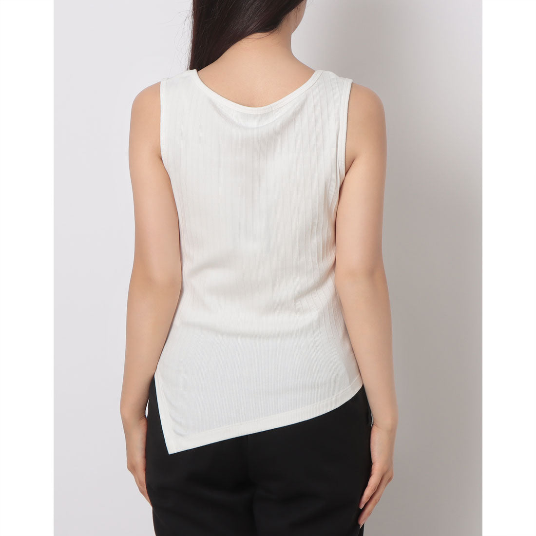 ルエブル LOEUVRE Asymmetric Hem solid Sleeveless Top （03 IVORY） 03 IVORY