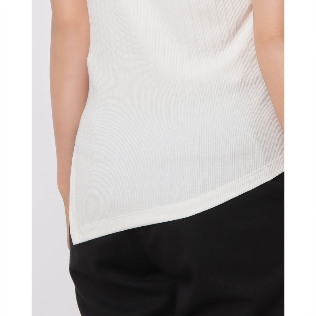 ルエブル LOEUVRE Asymmetric Hem solid Sleeveless Top （03 IVORY） 03 IVORY