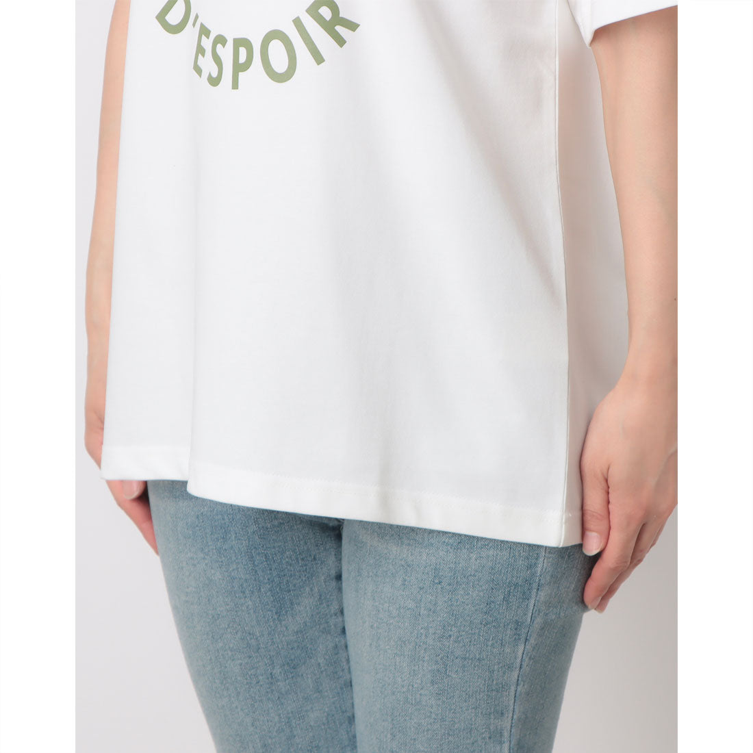 ルエブル LOEUVRE Graphic Short Sleeve T-shirt （WHITE） WHITE