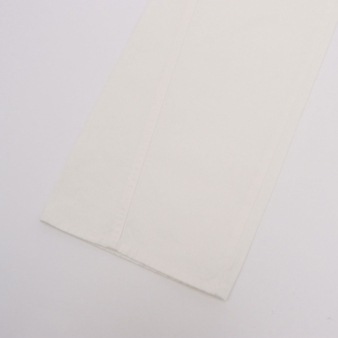 ルエブル LOEUVRE Straight-leg Coating Jeans （IVORY） IVORY