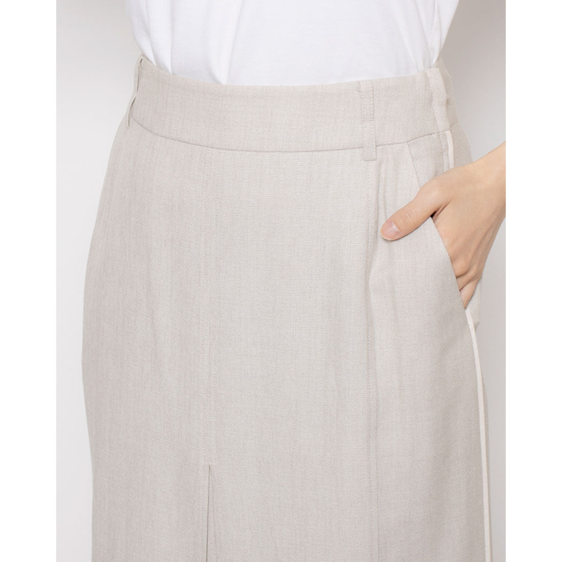 ルエブル LOEUVRE Slit Midi Skirt