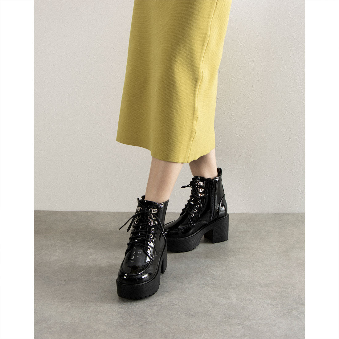 Love Hunter Thick-soled Mocha Lace-up Boots/1614