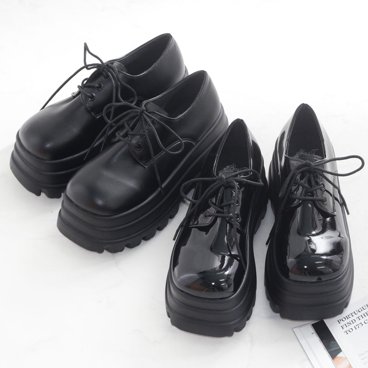 LoveHunter Lightweight Thick Sole Triple Sole Plain Lace-Up Shoes / 1692