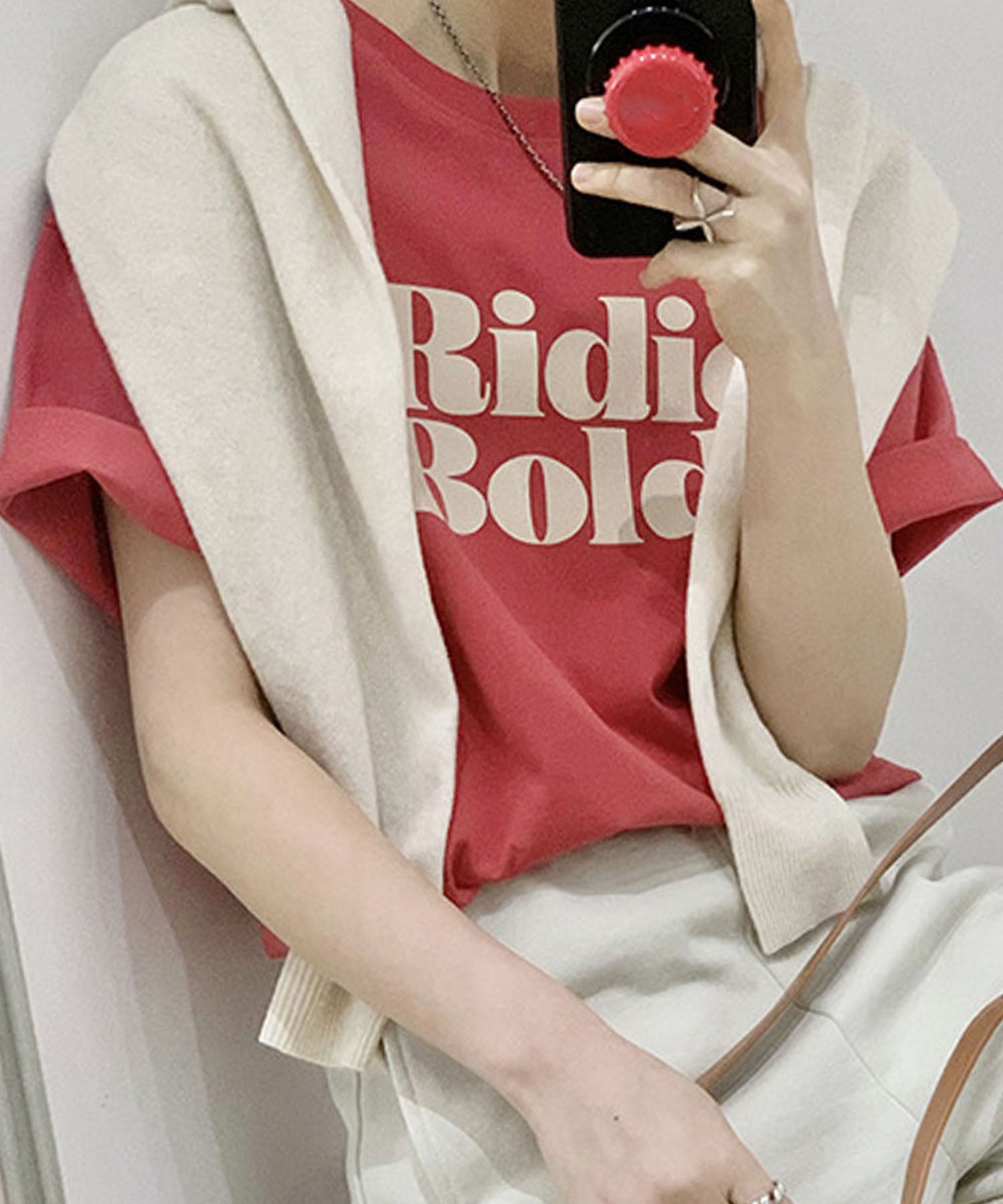 ロワ LOWO 【綿100％使用】コットン素材ロゴ入りTシャツ （レッド） レッド