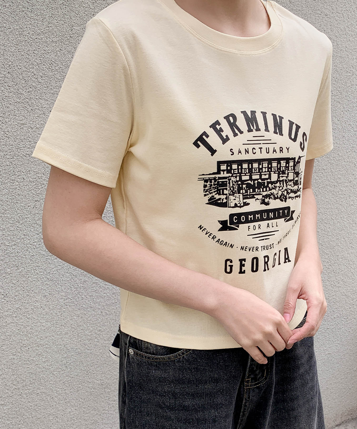 ロワ LOWO 綿混フロントプリントTシャツ カットソー （アイボリー） アイボリー