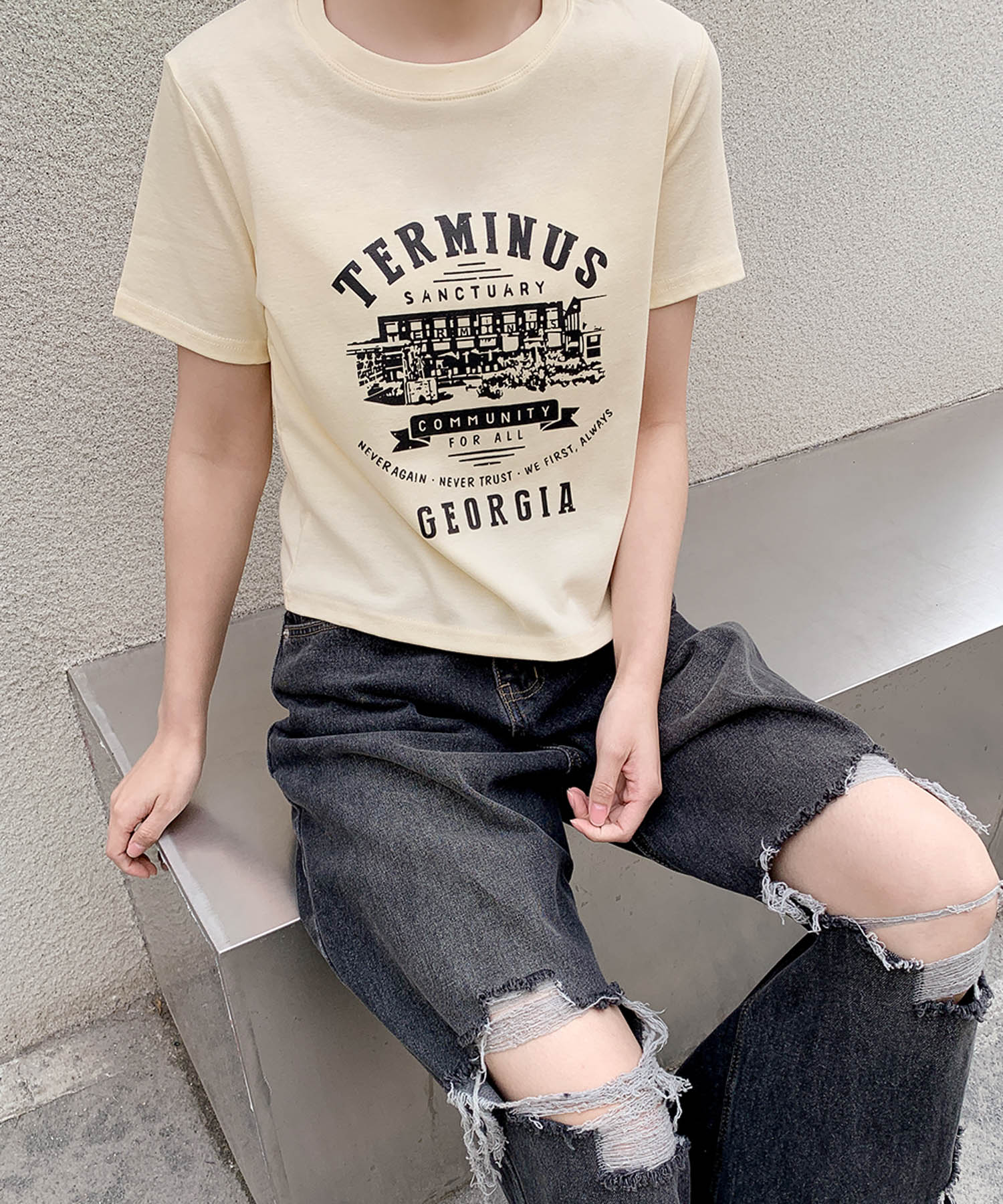 ロワ LOWO 綿混フロントプリントTシャツ カットソー （アイボリー） アイボリー