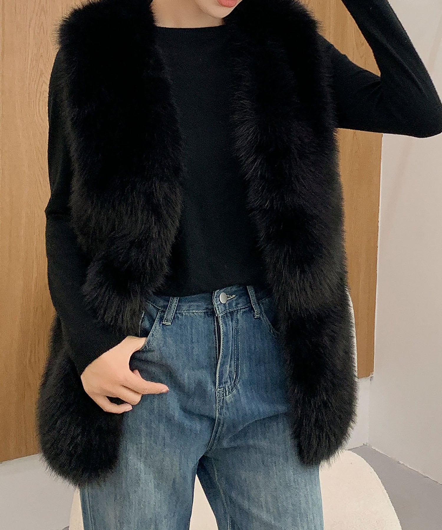 ロワ LOWO フェイクファー ジレ（ブラック） ブラック