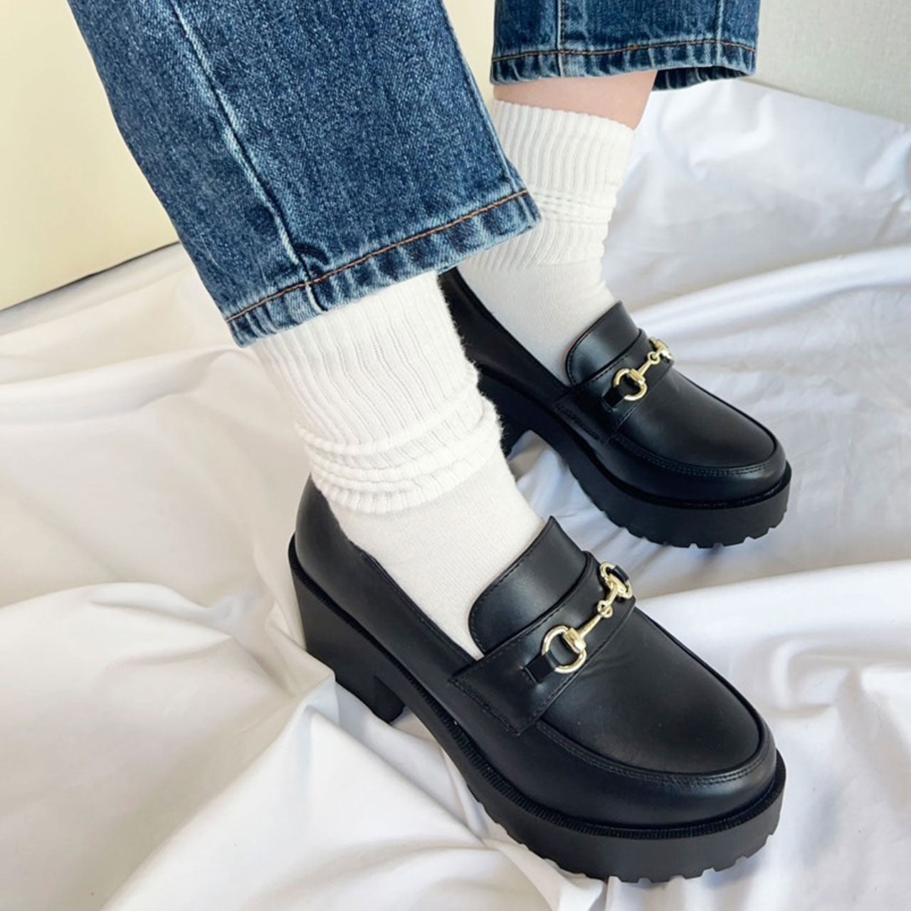 Thick-soled loafers