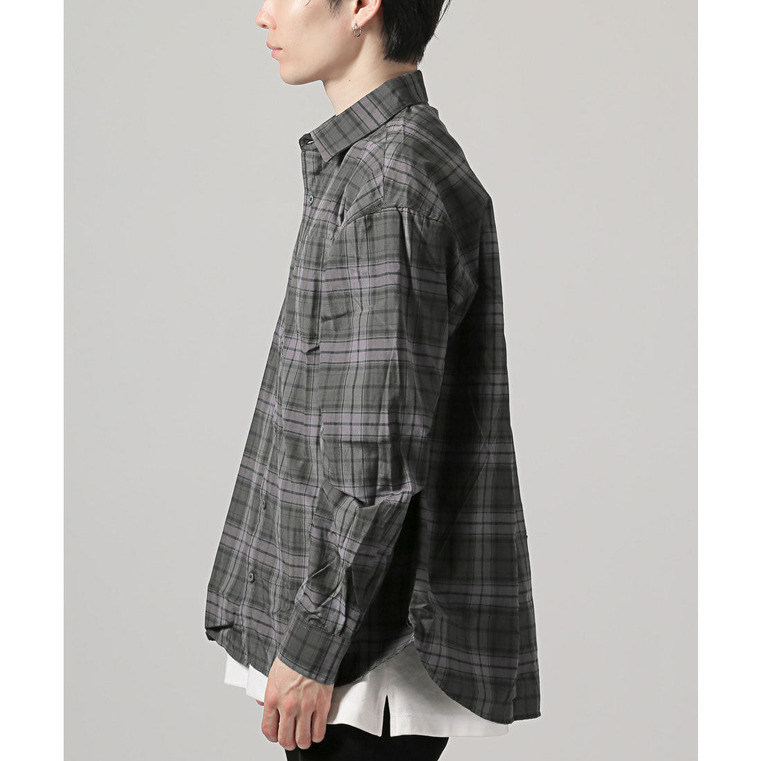 拉格風格 LUXSTYLE 總圖案常規領長袖襯衫/常規領 胸口袋 條紋 格子 總圖案 平紋布料