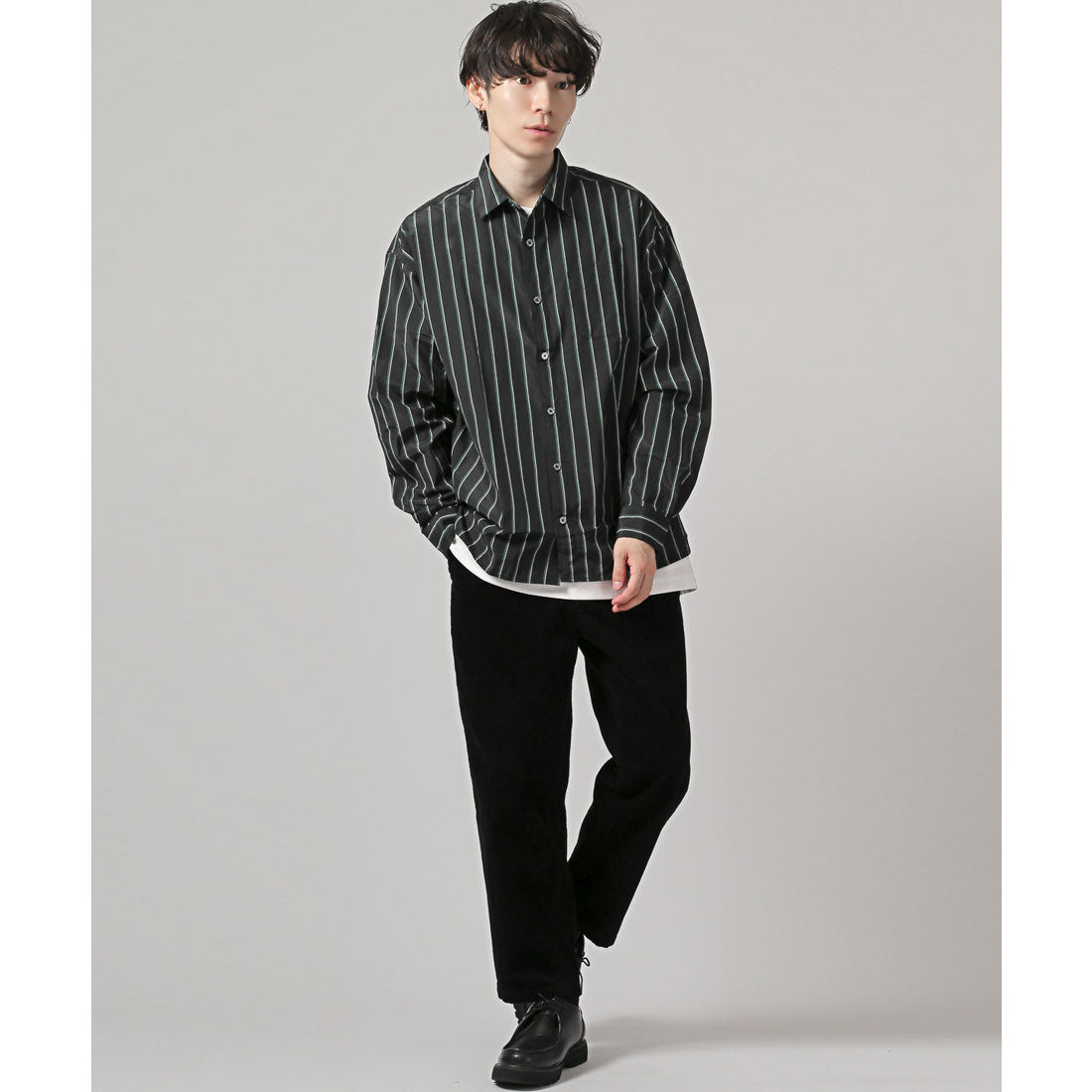 拉格風格 LUXSTYLE 總圖案常規領長袖襯衫/常規領 胸口袋 條紋 格子 總圖案 平紋布料