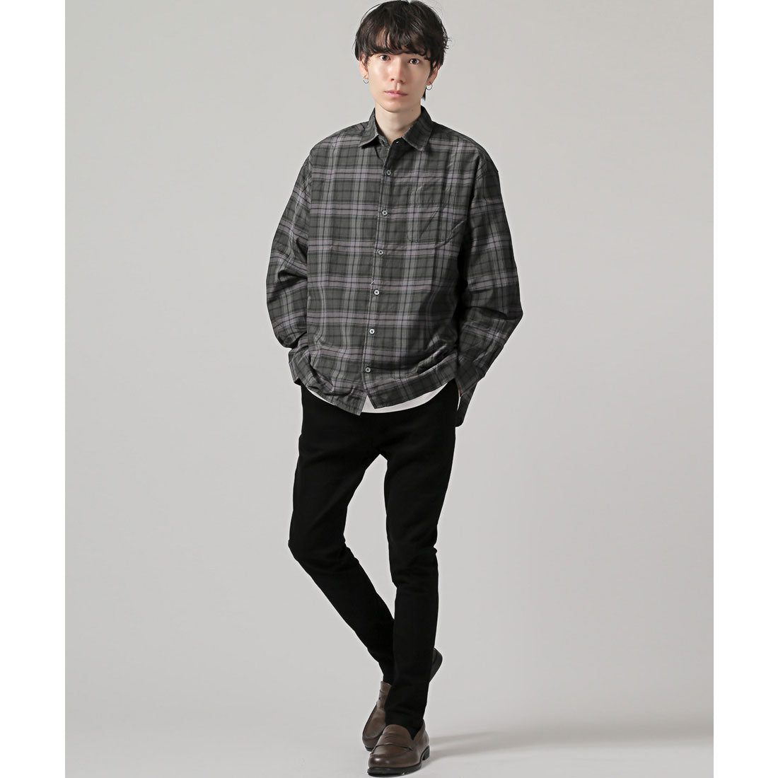 拉格風格 LUXSTYLE 總圖案常規領長袖襯衫/常規領 胸口袋 條紋 格子 總圖案 平紋布料