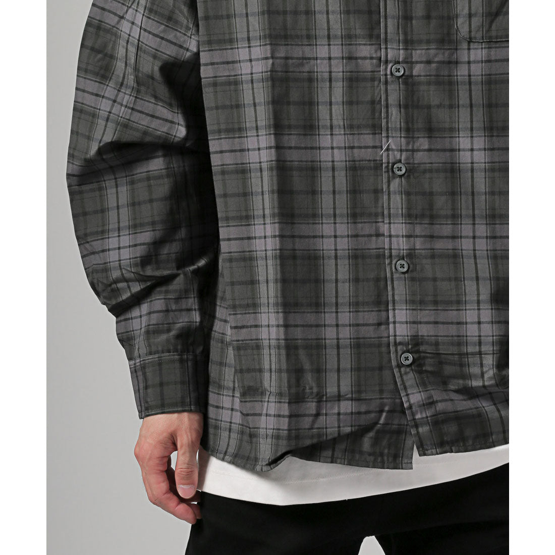 拉格風格 LUXSTYLE 總圖案常規領長袖襯衫/常規領 胸口袋 條紋 格子 總圖案 平紋布料