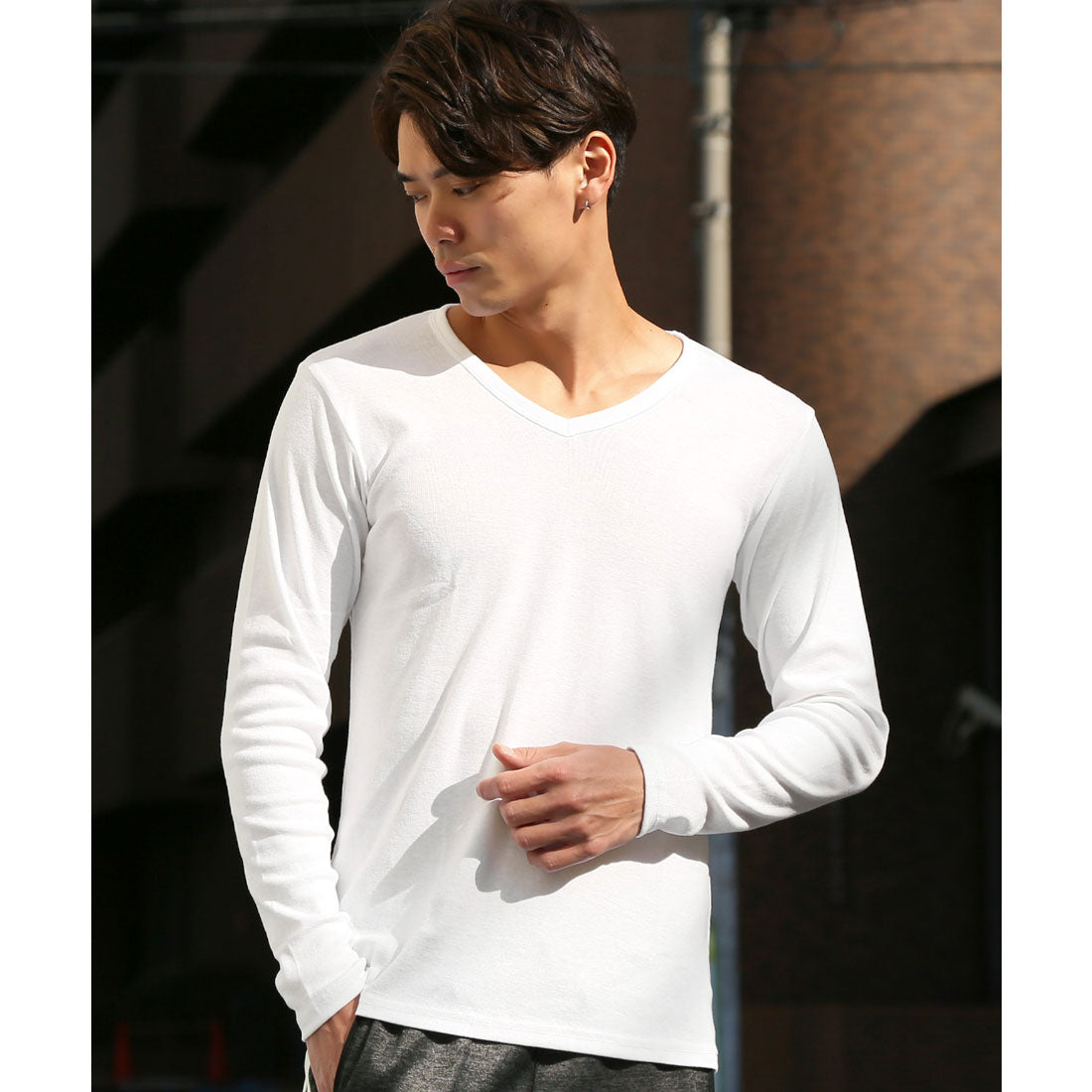 ラグスタイル LUXSTYLE Vネック無地ロンT/Vネック Tシャツ 長袖 トップス カットソー インナー 無地 ストレッチ 伸縮 大きいサイズ 白 黒 シンプル