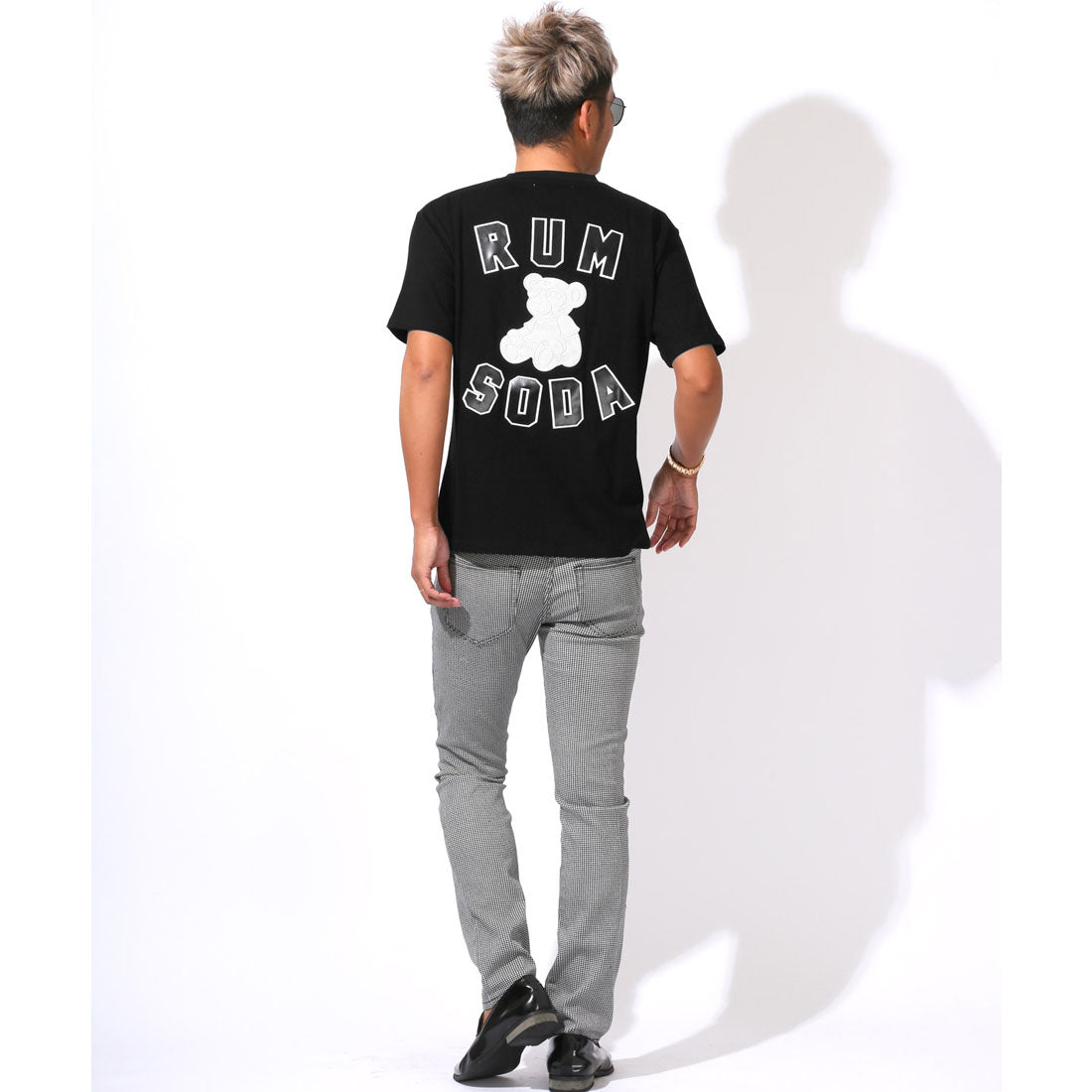 ラグスタイル LUXSTYLE RUMSODA(ラムソーダ)天竺合皮アップリケ半袖Tシャツ/トップス カットソー メンズ ブランド バックプリント PUレザー 刺繍 ワッペン （ブラック） ブラック