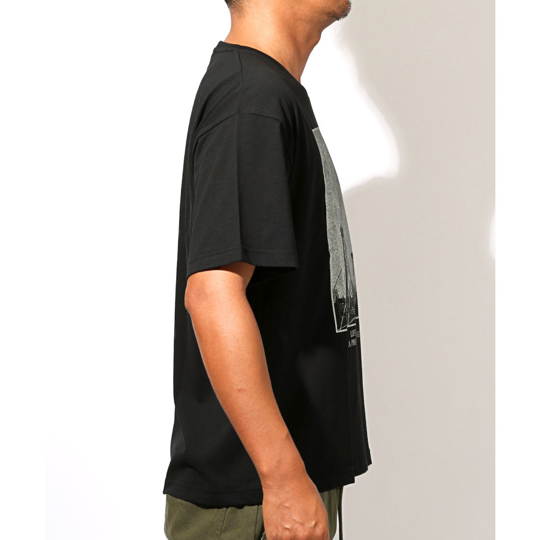 ラグスタイル LUXSTYLE メタルラインストーンフォトプリント半袖Tシャツ/トップス クルーネック フォトプリント メタル ラインストーン ニューヨーク NY 写真 風景 （Aブラック） Aブラック