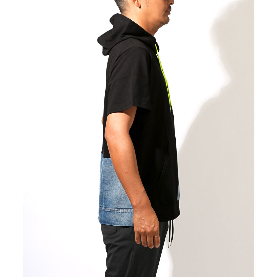 ラグスタイル LUXSTYLE フード付きデニム切替ポケット半袖Tシャツ/フーディ フード付き 蛍光色 ネオンカラー 差し色 刺繍 ロゴ デニム 切替 （ホワイト） ホワイト
