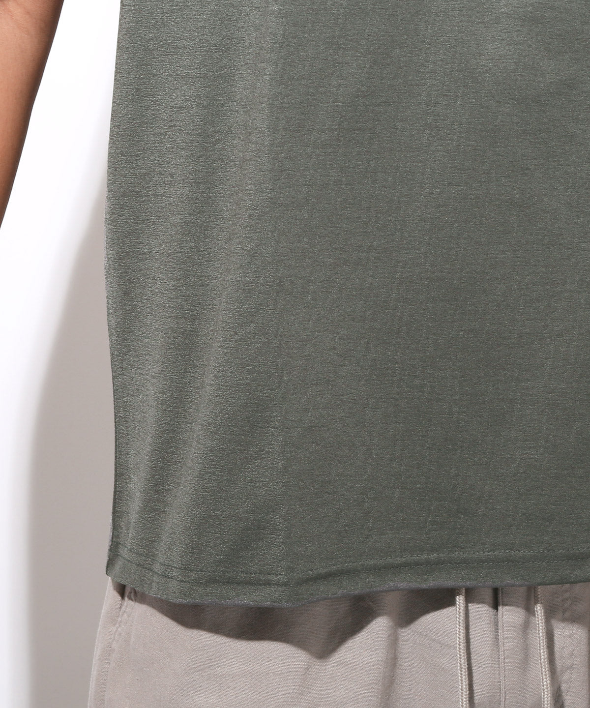 ラグスタイル LUXSTYLE シルケットロゴプリント半袖Tシャツ/トップス カットソー シルケット加工 シルク風 プリント ロゴ 英字 シンプル クルーネック 丸首 インナー （チャコール） チャコール