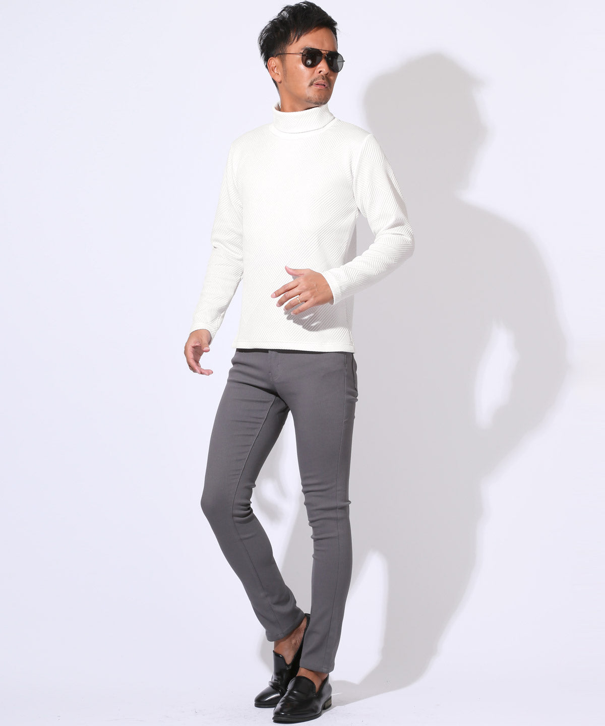ラグスタイル LUXSTYLE 幾何学キルトタートルネックロンT/トップス 幾何学 模様 総柄 無地 キルト キルティング シンプル きれいめ （ホワイト） ホワイト