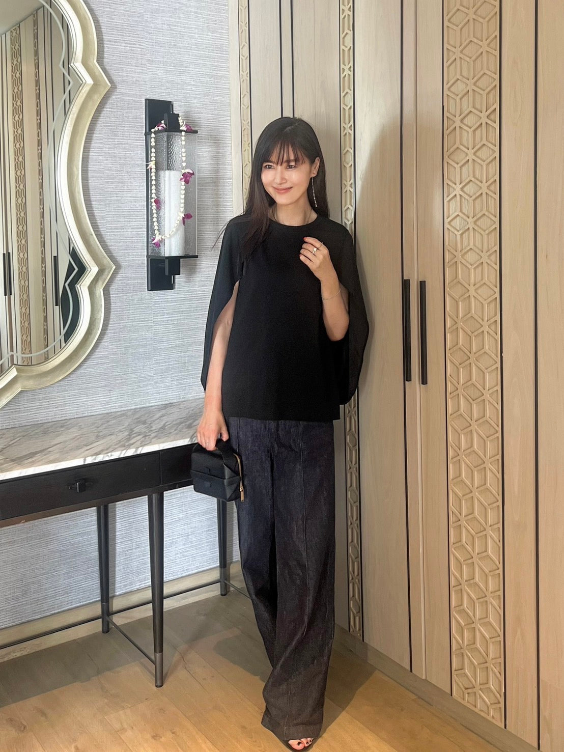 ルルコンフィー lulucomfy ≪原志保≫【UV/接触冷感/イージーケア/洗える】着心地、体型カバーを叶えるケープマントプルオーバー (黒) ブラック