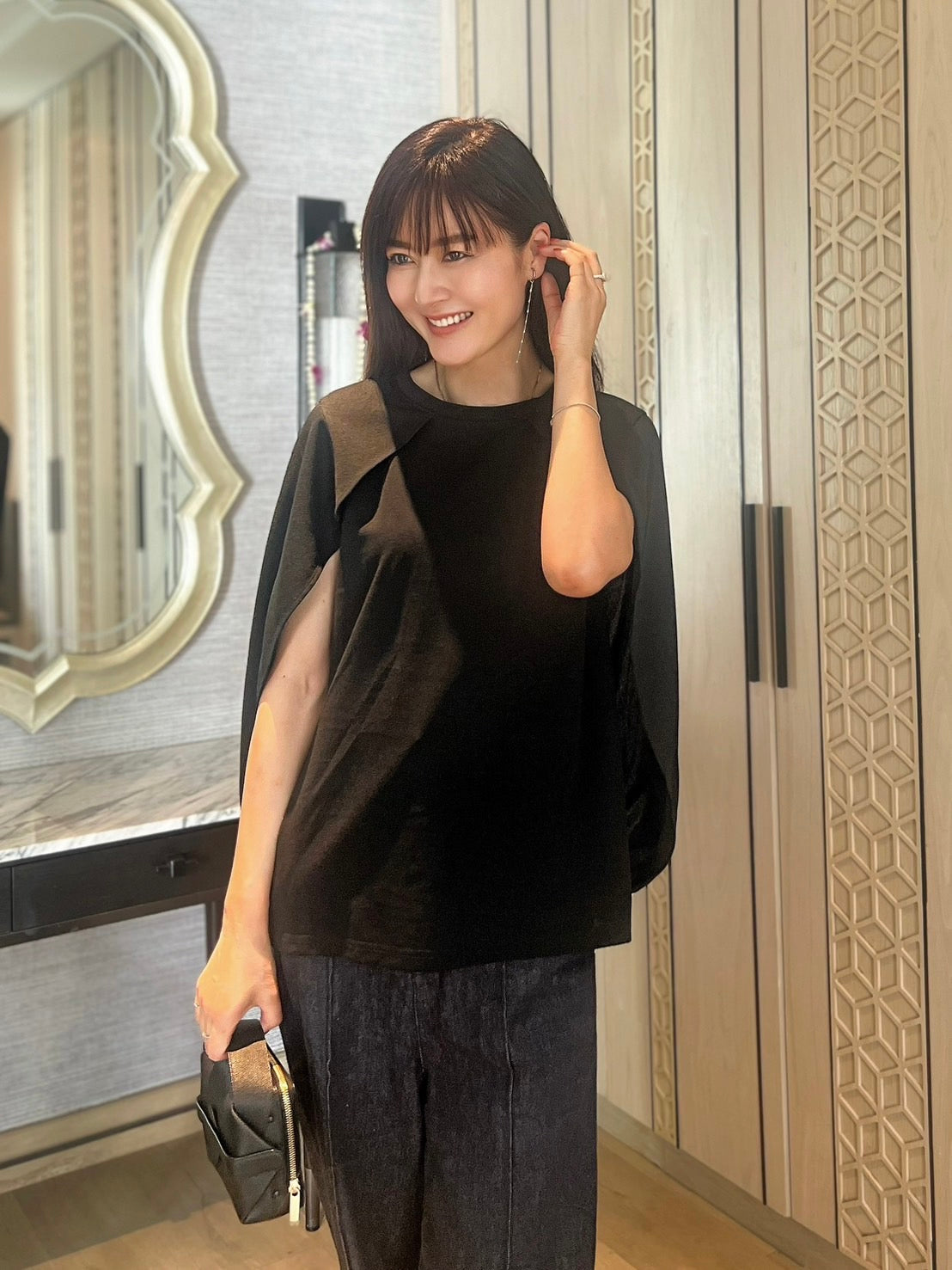 ルルコンフィー lulucomfy ≪原志保≫【UV/接触冷感/イージーケア/洗える】着心地、体型カバーを叶えるケープマントプルオーバー (黒) ブラック