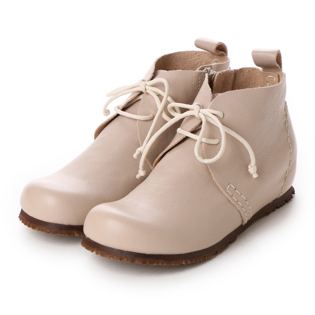 Milla sports: Clean and comfortable 4E casual wedge shoes