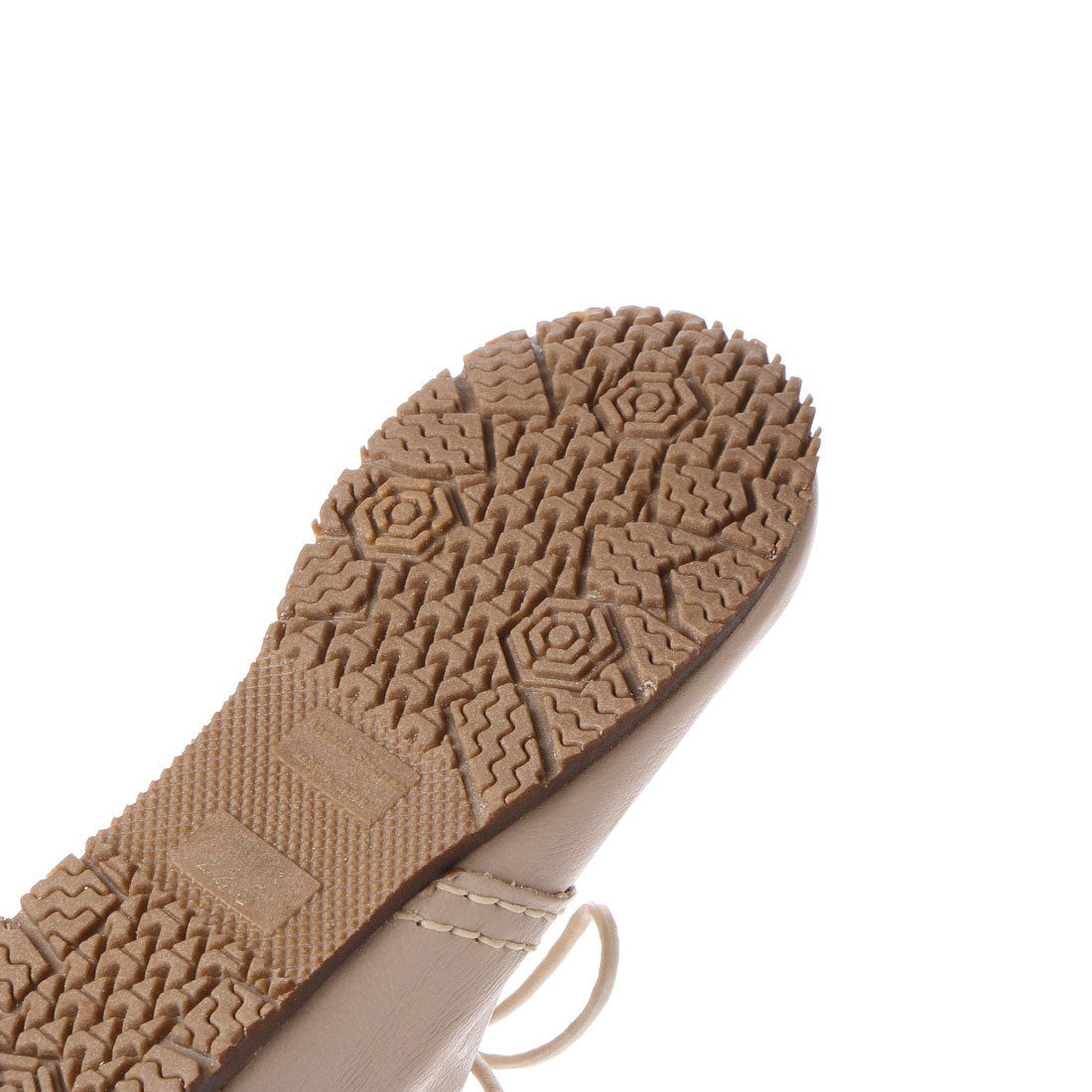 Milla sports: Clean and comfortable 4E casual wedge shoes