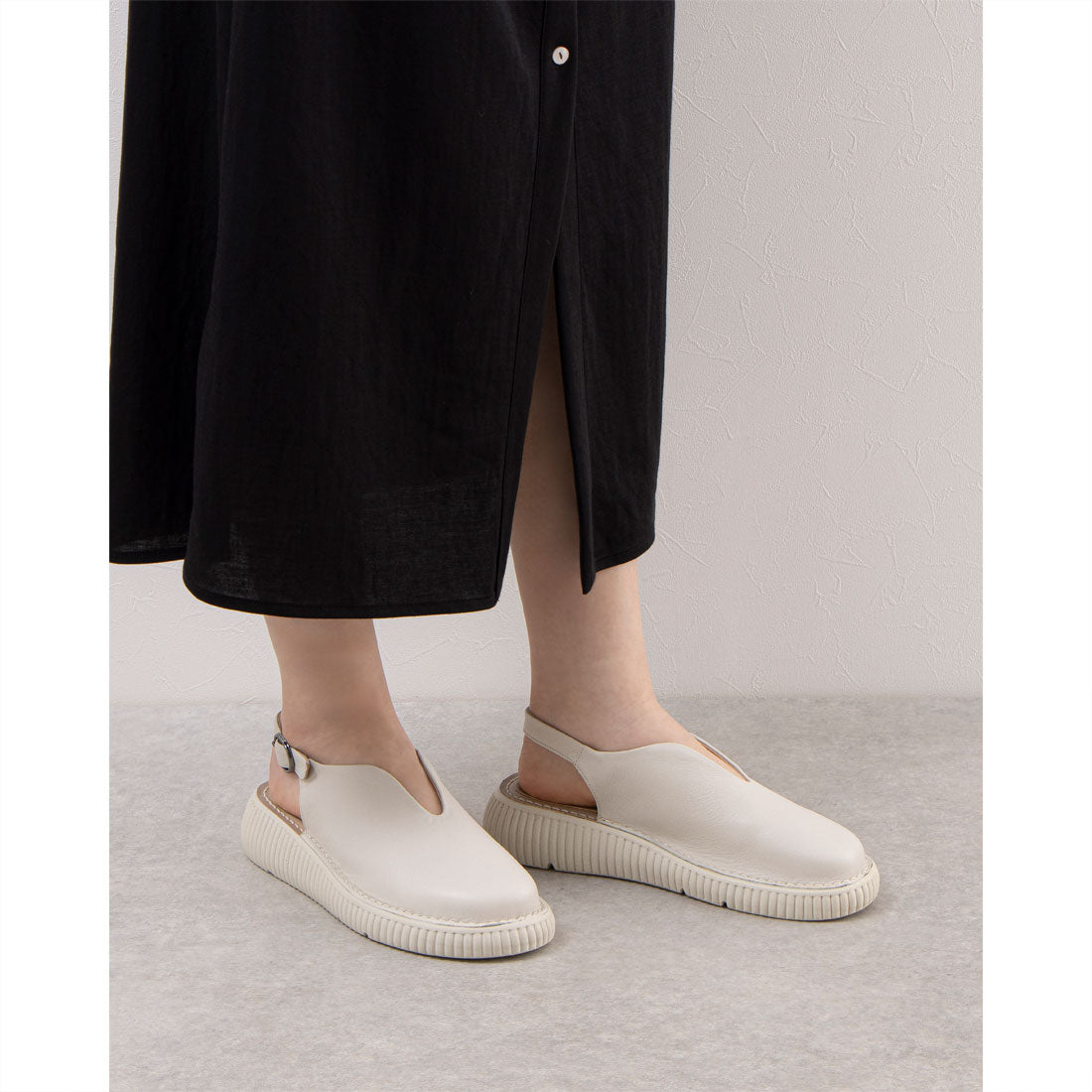 Milla sports 4E Soft outstitch sole Casual comfort clog shoes