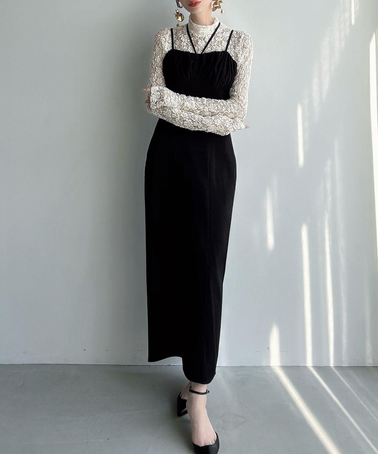 メイル Meiru Meiru ギャザーデザインIラインキャミワンピース(薄手) （ブラック） ブラック