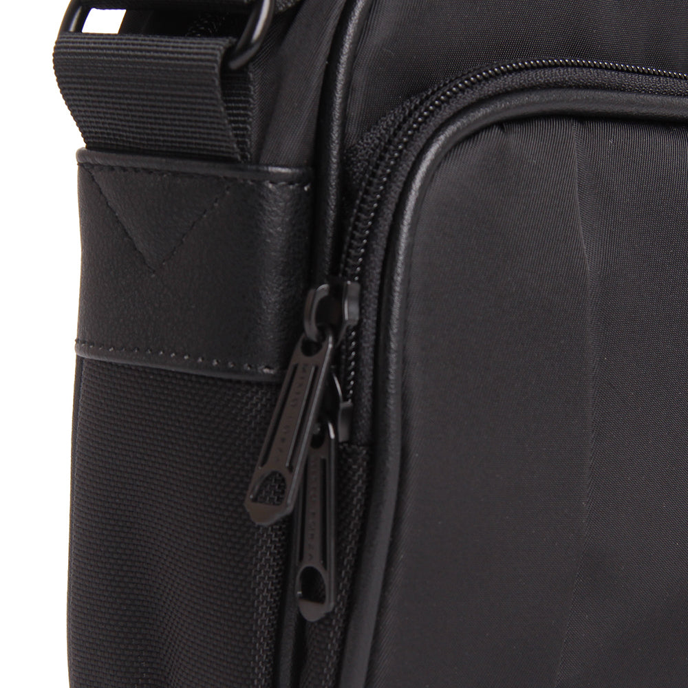 ミストフォルツァ Misto forza ミストフォルツァ【Misto Forza】 横型ショルダーバッグ （コン） コン