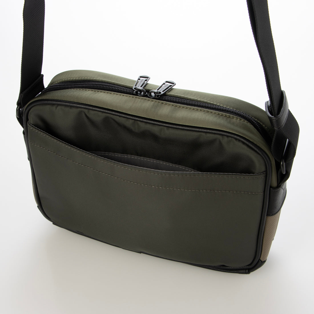 ミストフォルツァ Misto forza ミストフォルツァ【Misto Forza】 横型ショルダーバッグ （コン） コン