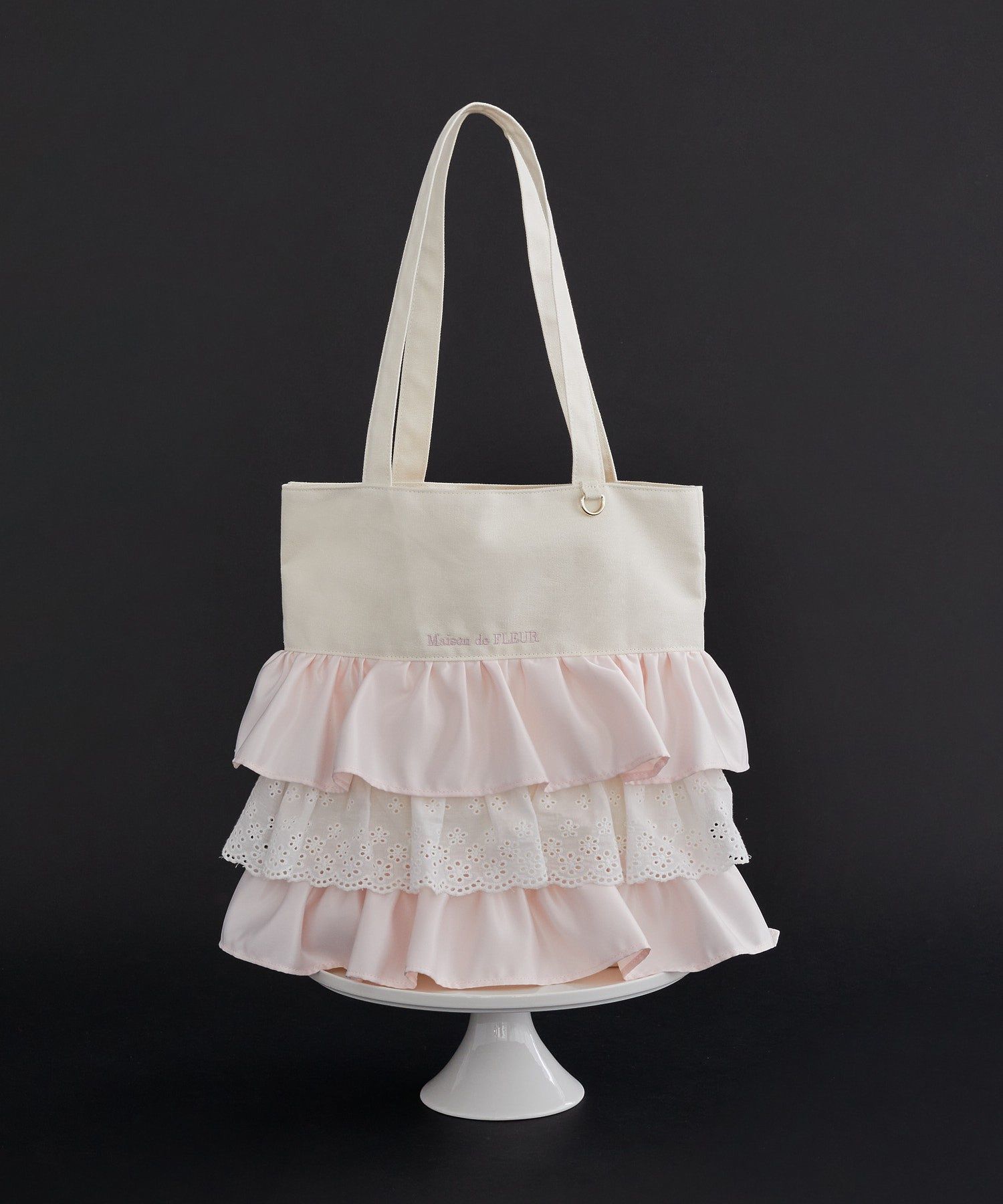 メゾン ド フルール Maison de FLEUR フロントフリルトートバッグ （ブラック） ブラック