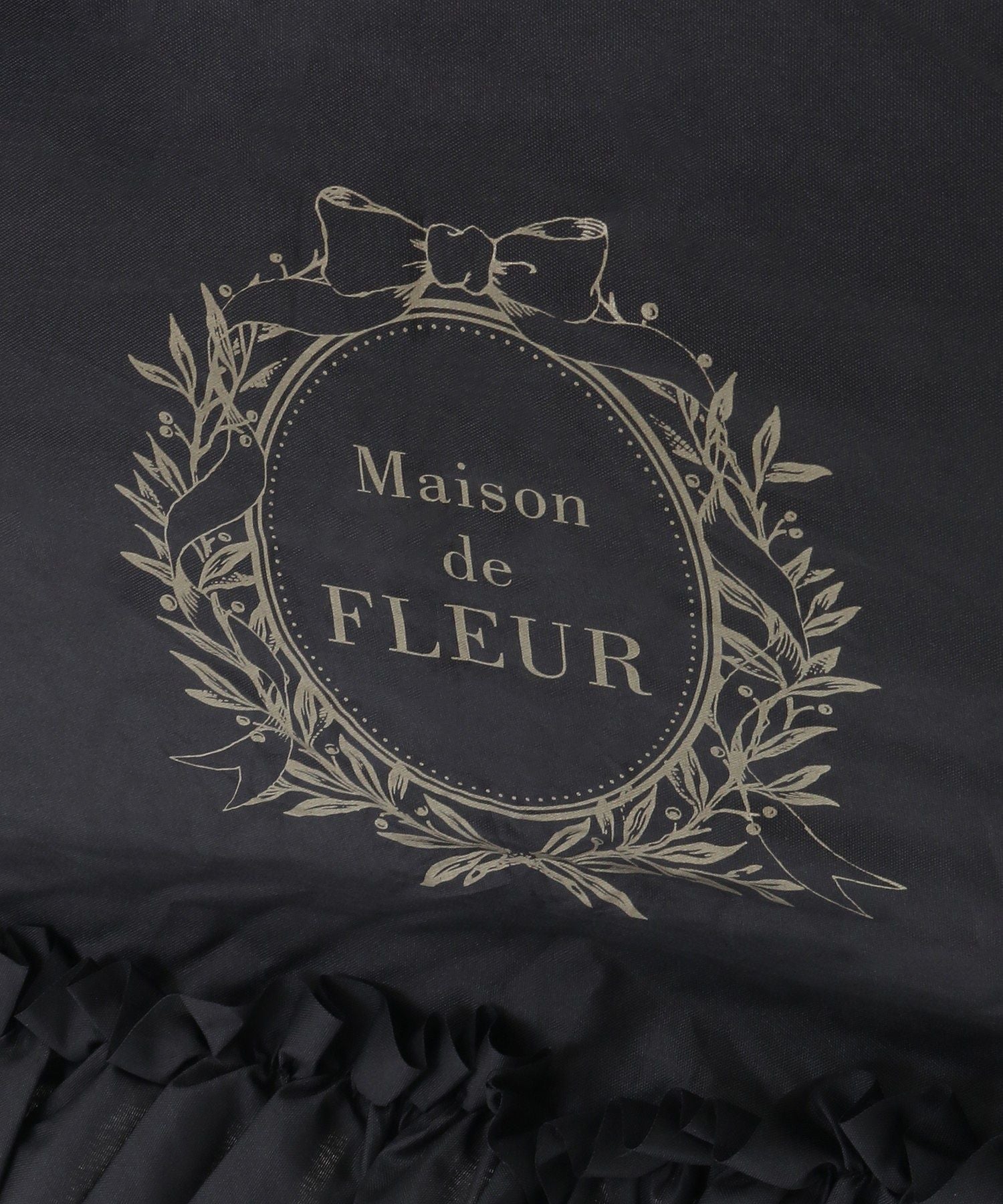 メゾン ド フルール Maison de FLEUR 遮光&UV CUT フリル折りたたみ傘 （ブラック） ブラック